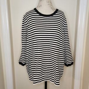 Black & White Stripe Knit Sweater Top